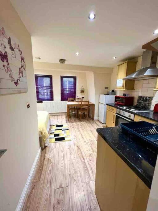 Cosy One Bedroom Flat In Central London Eksteriør billede